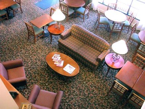 Staybridge I-80, An Ihg Lincoln